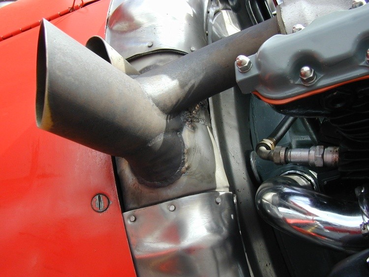 Plane exhaust