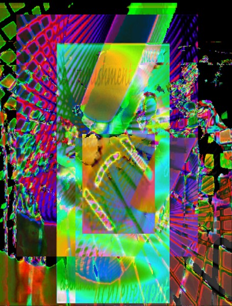 700