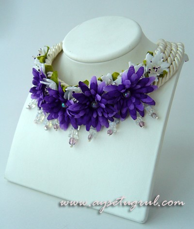 Violet Flowers Necklace (wedding ceremonies)