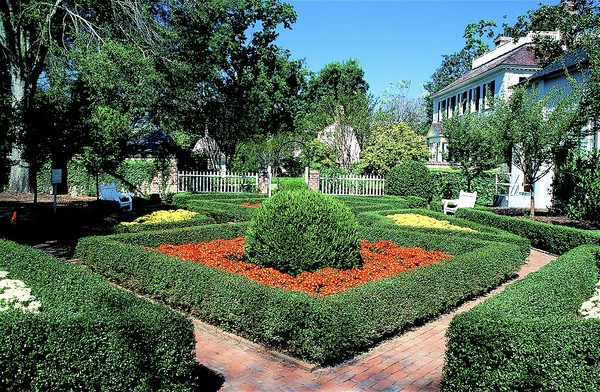 Gardens, New Bern, N.C.