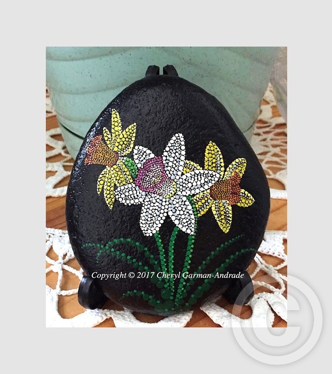 Daffodils #2 Dot Art River Stone