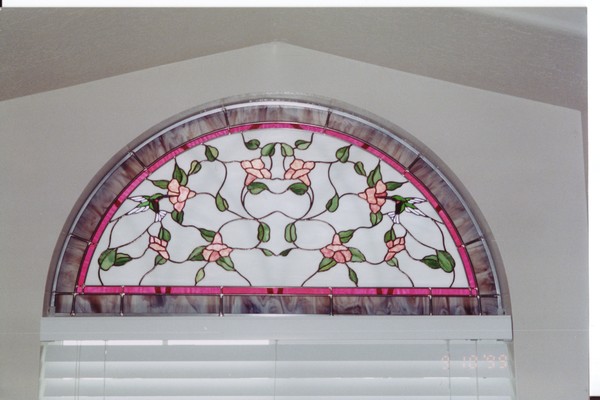 humming bird stained glas