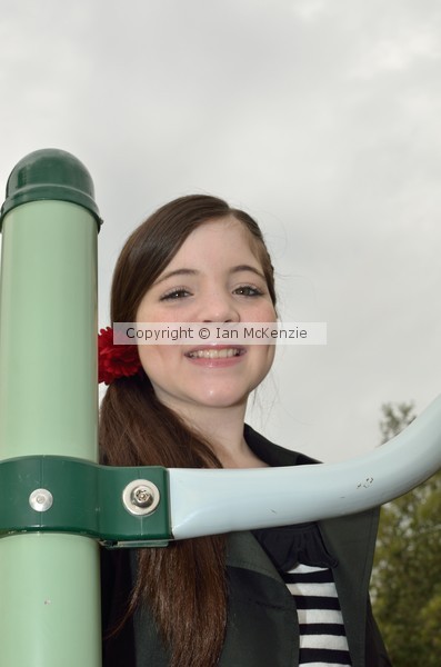 Cassi in park 4