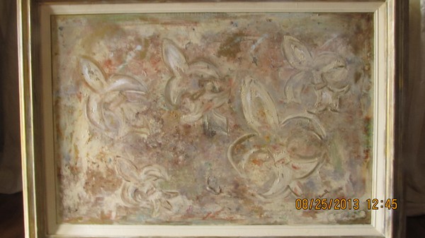 Floating Fleur de Lis