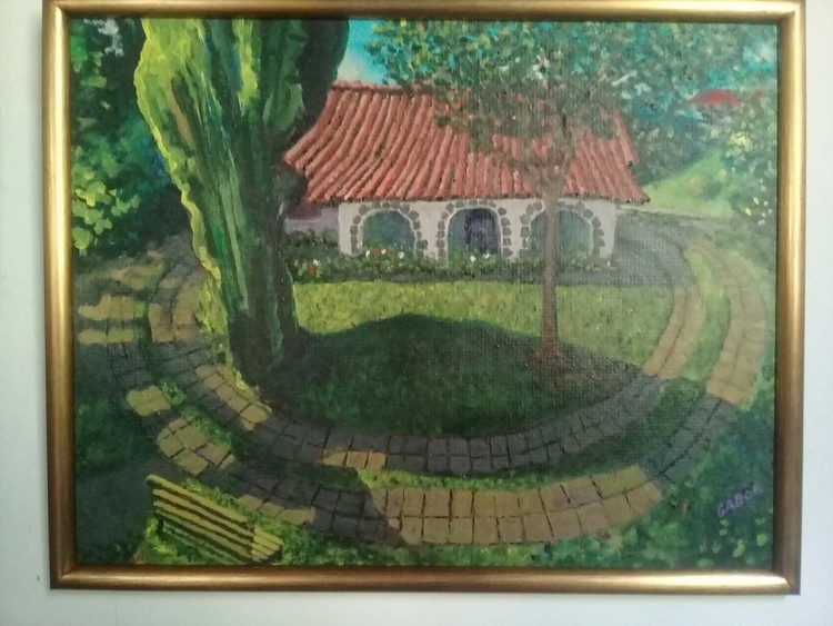House with arches