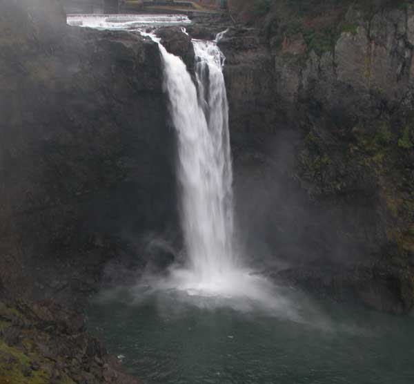 Snoqualmie Falls in December