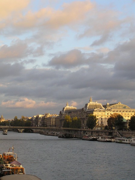 view_along_the_Seine