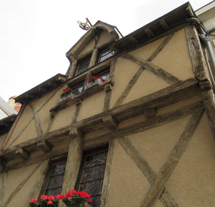 OLD HOUSE IN ANGERS