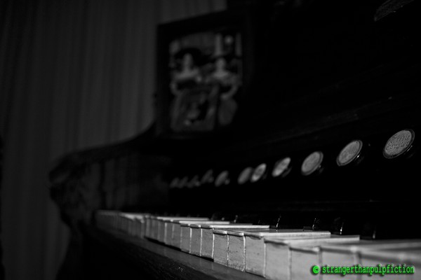 Antique Organ #1