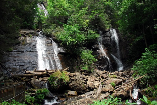 Anna Ruby Falls Ga