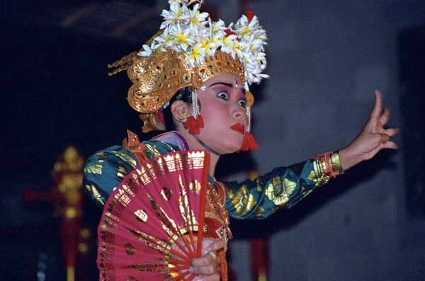 balinese dancer