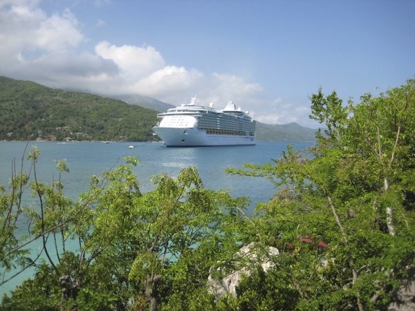 Cruise Ship