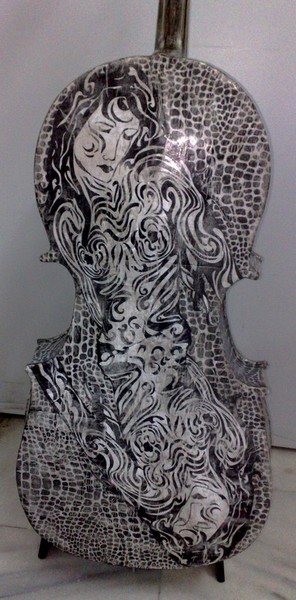 Full playable paper cello back side