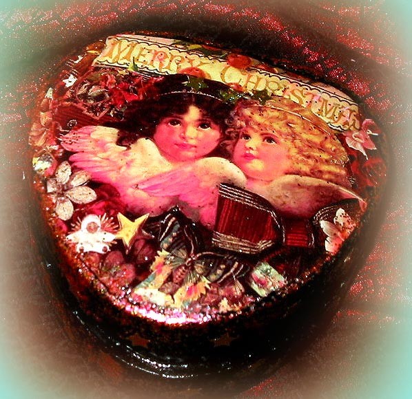 Victorian Christmas Angel Hearts