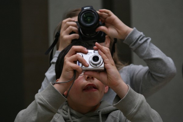 Concerto for two cameras (4 hands)...