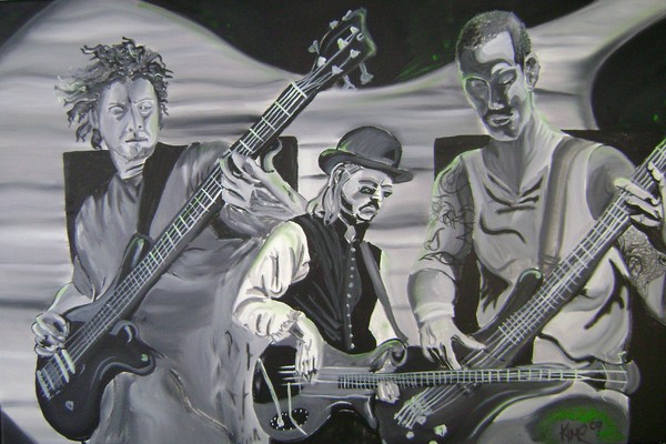 Bass players (Contract piece)