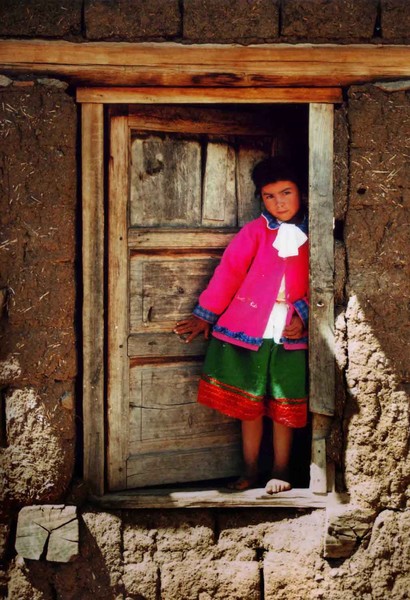 La Niña de la tierra; Huaraz, Peru