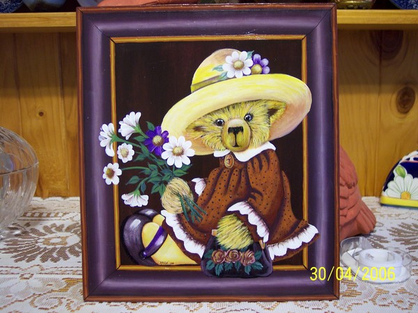 'Framed' Teddy