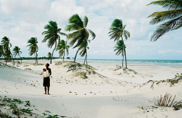 Mangue Seco, Bahia