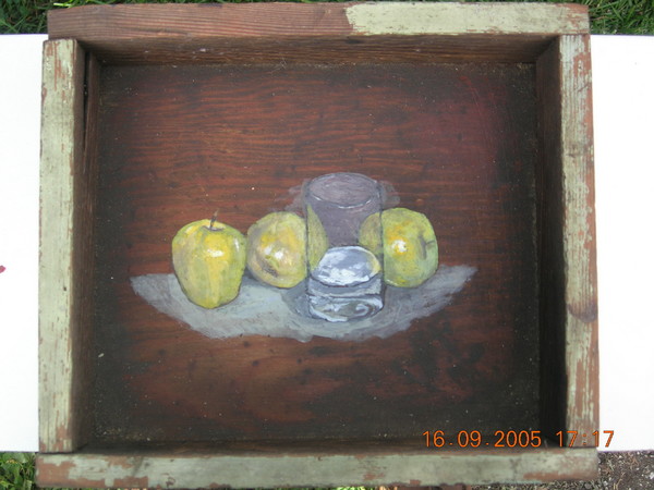 Apples & Water in a Box