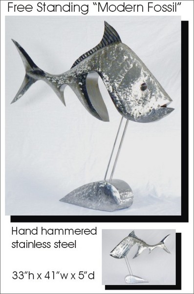Modern Fossil free standing