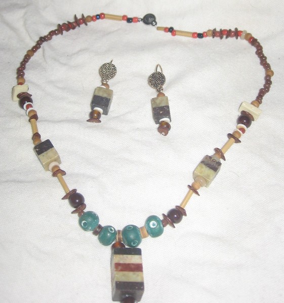 necklace 1 $35.00