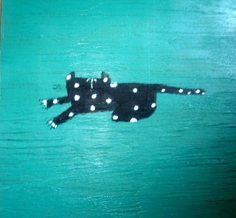 white dots