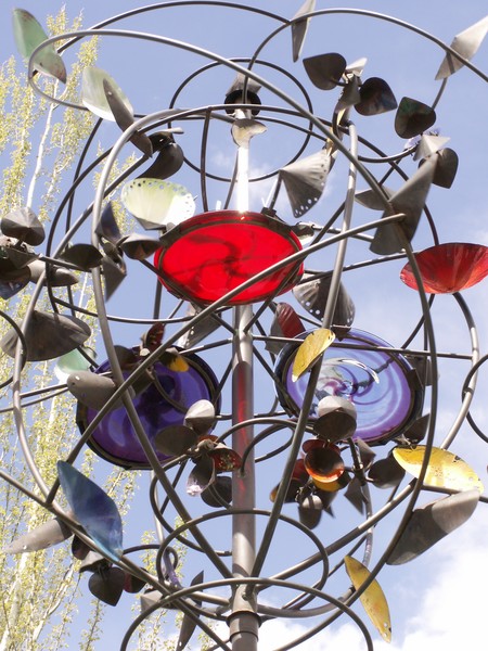 Calder-ish