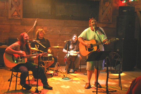 Brian & The MudHippies at the Oil Can