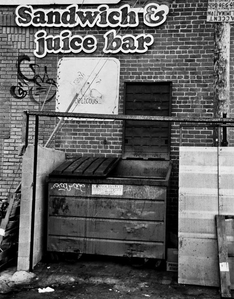 Sandwich-n-juice bar