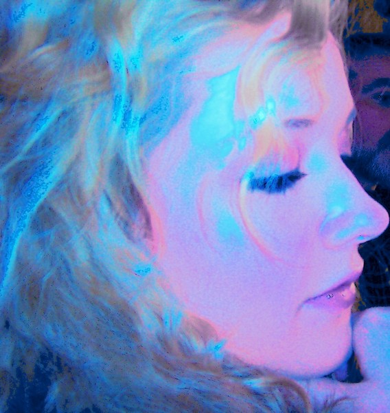 Reflect in blues...
