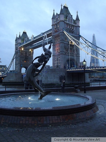 Tower.Bridge,The.Shard.&.The.Fountain