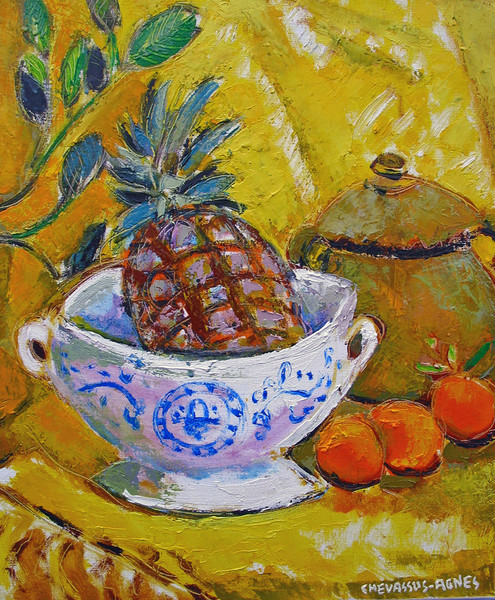PINEAPPLE   ON  GOLD   SILK