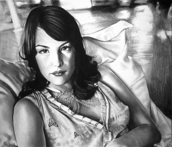Liv in Charcoal and Conte