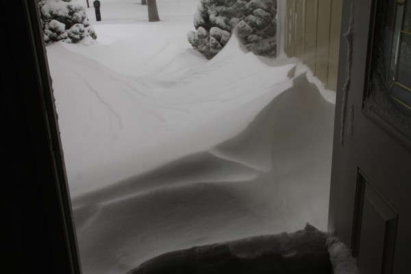 2-2-11 VIEW FROM MY FRONT DOOR 