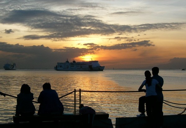 Manila Bay Sunset - 001