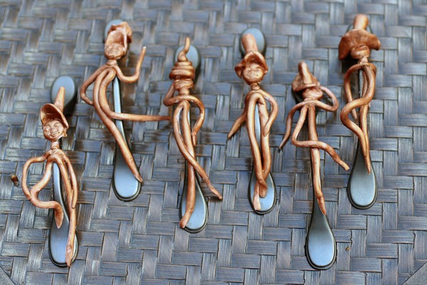 drawer pulls