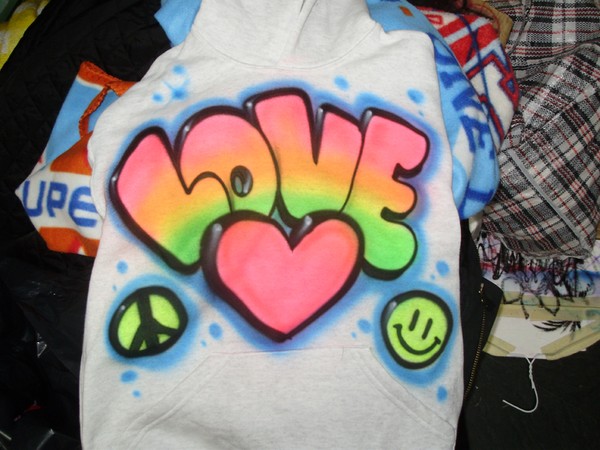 love peace smiley