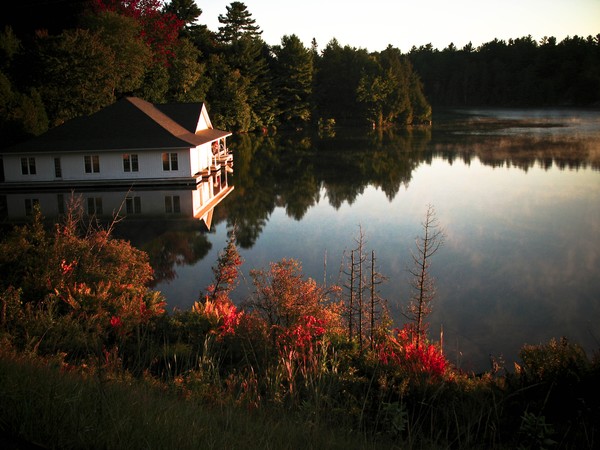 Cottage on the lake