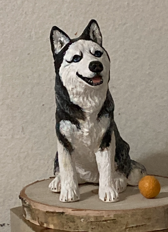 Husky sculpture