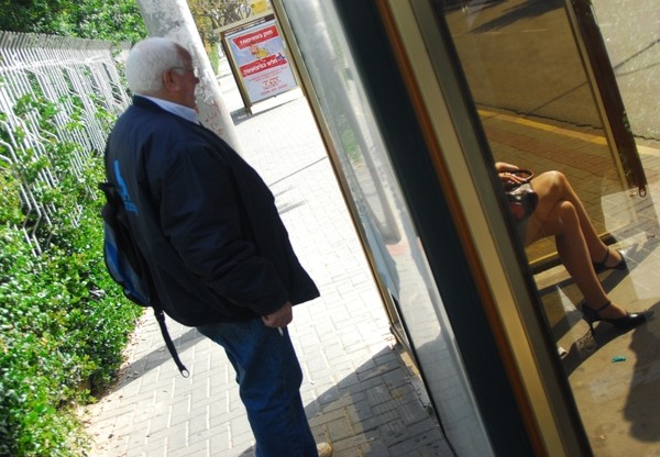 People At The Stops Of Tel Aviv-1
