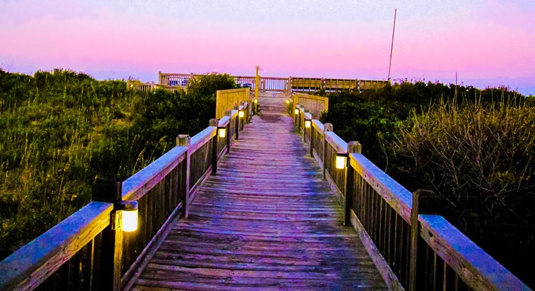 Dusk at the Shore 