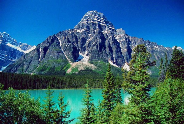 Emerald Lake, Banff National Park, Alberta
