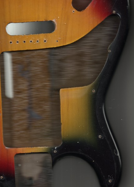 ELECTRI GUITAR 