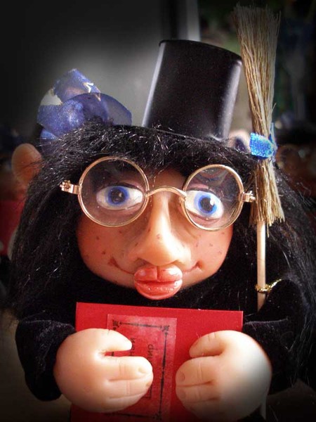 Little Prompter, brownie, theatre spirit