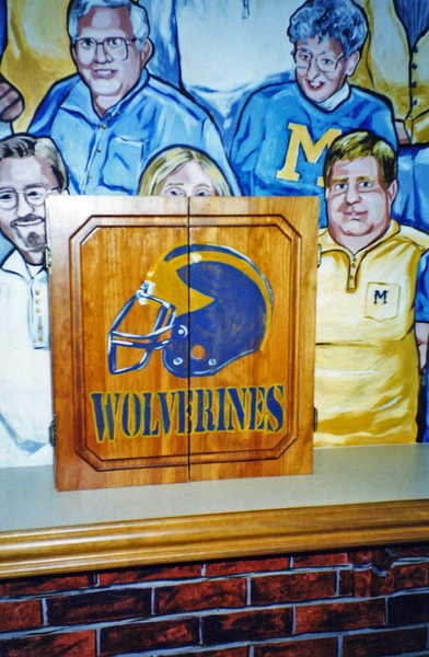 u of m decor & people