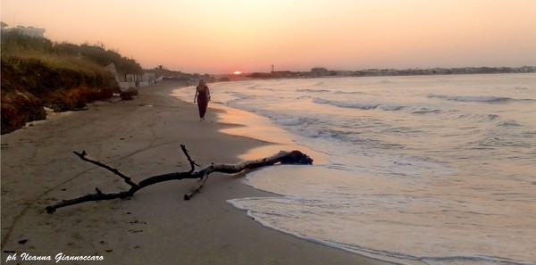 Tramonto in riva al mare..