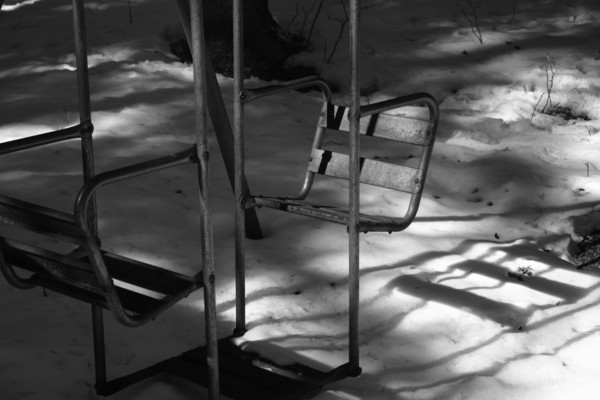 Lonely Winter Swing
