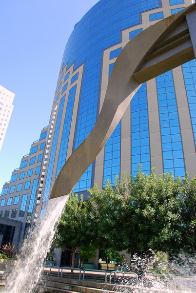 Emerald City Fountain 2