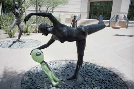 Alien Dance Dip 